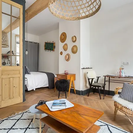 Milan Apartment *